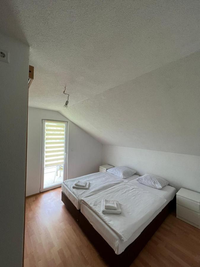 S&R Lake View Hostel 코니츠 외부 사진